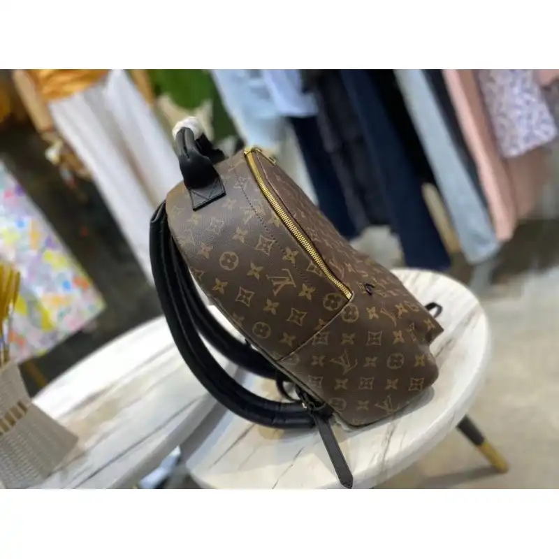 LV Bags 2106DJ0060
