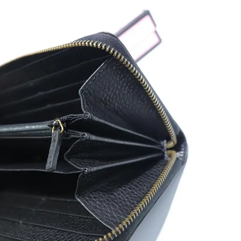 G*u*i brand handbags zip around wallet 1904g0017