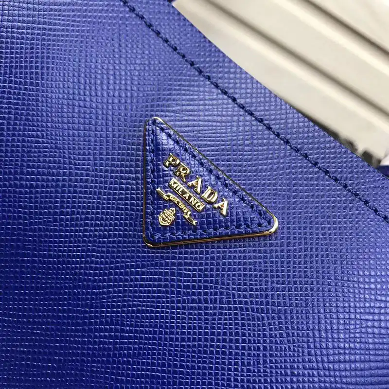 Pra*a bags 1907bp0028