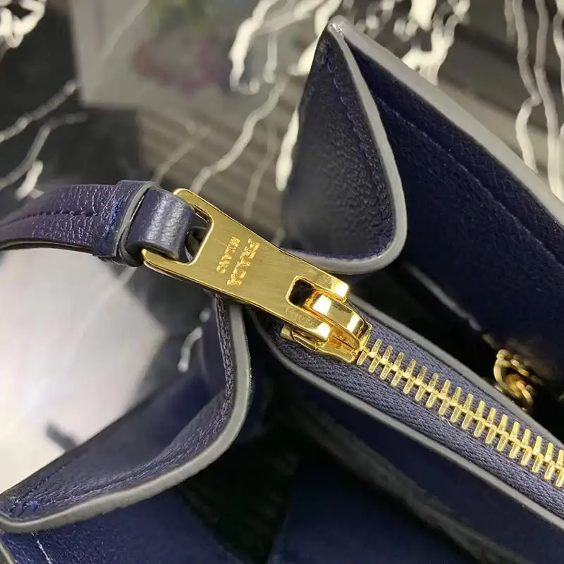 Pra*a bags 1907bp0045