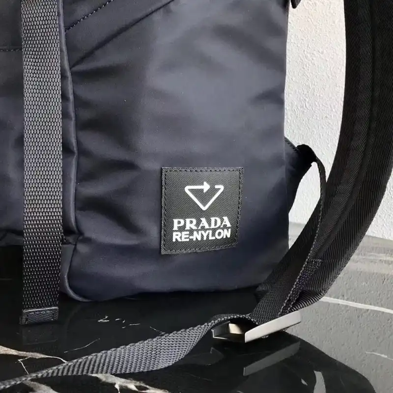 Pra*a bags 1910bb0062