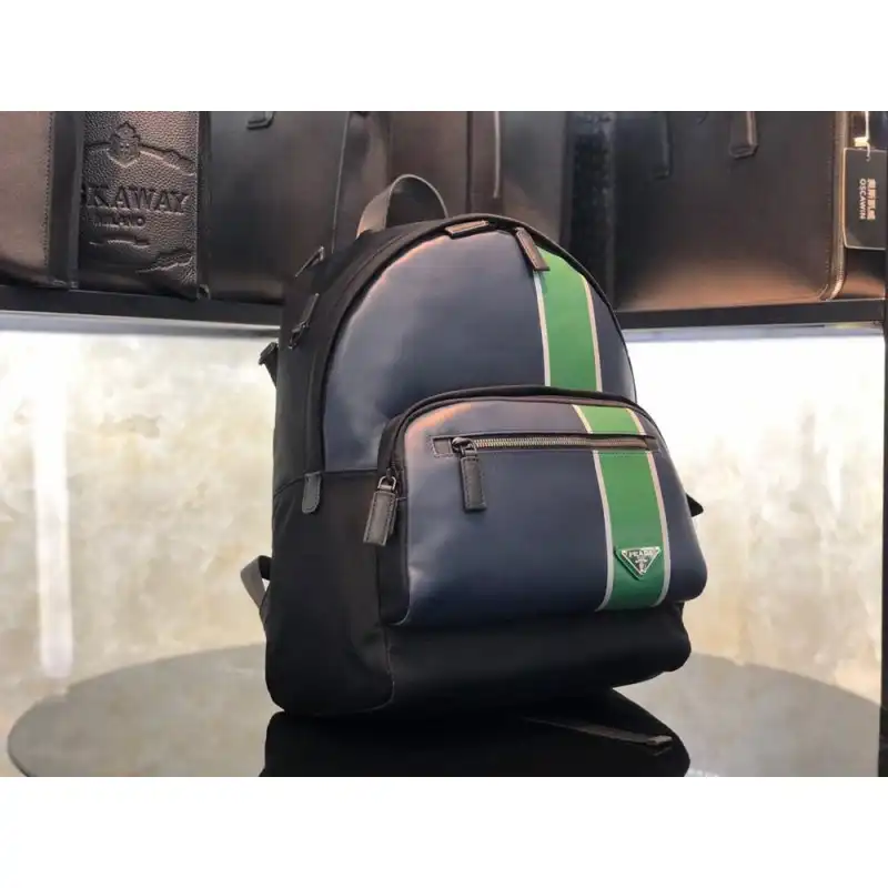 Pra*a bags 1910bb0066