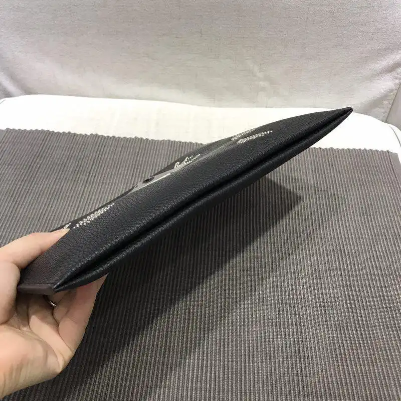 a1exa*der Mcqv*en bags 1917m0002