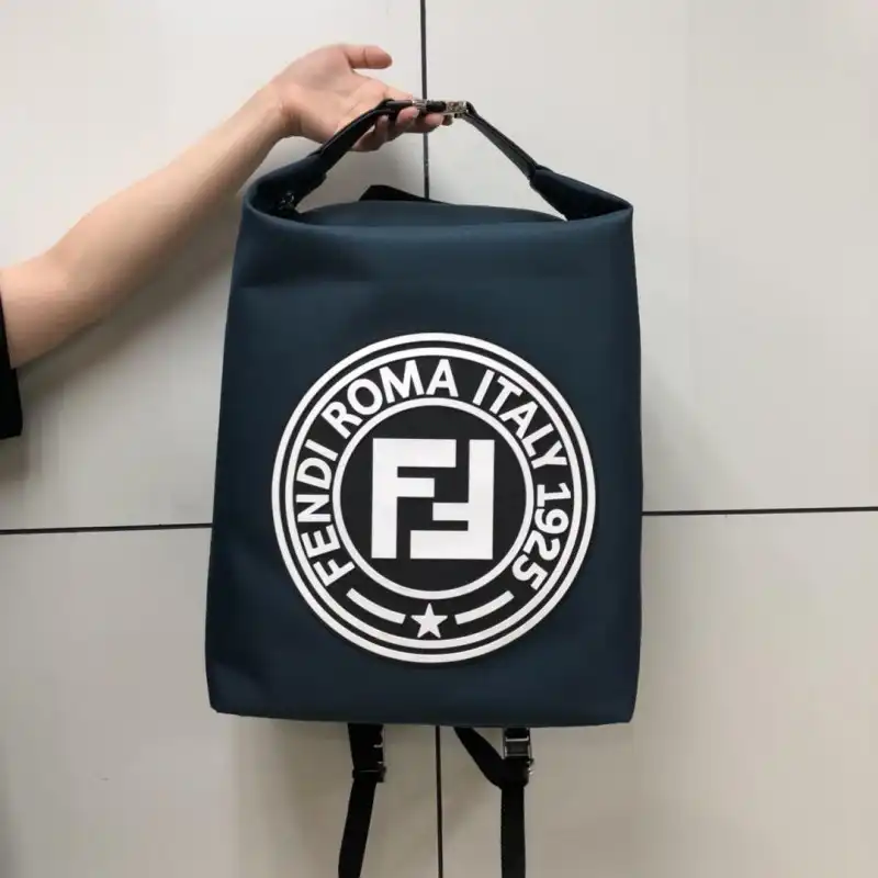 F**di bags 1917m0050