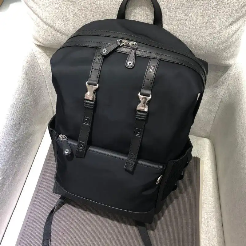 F**di bags 1917m0051