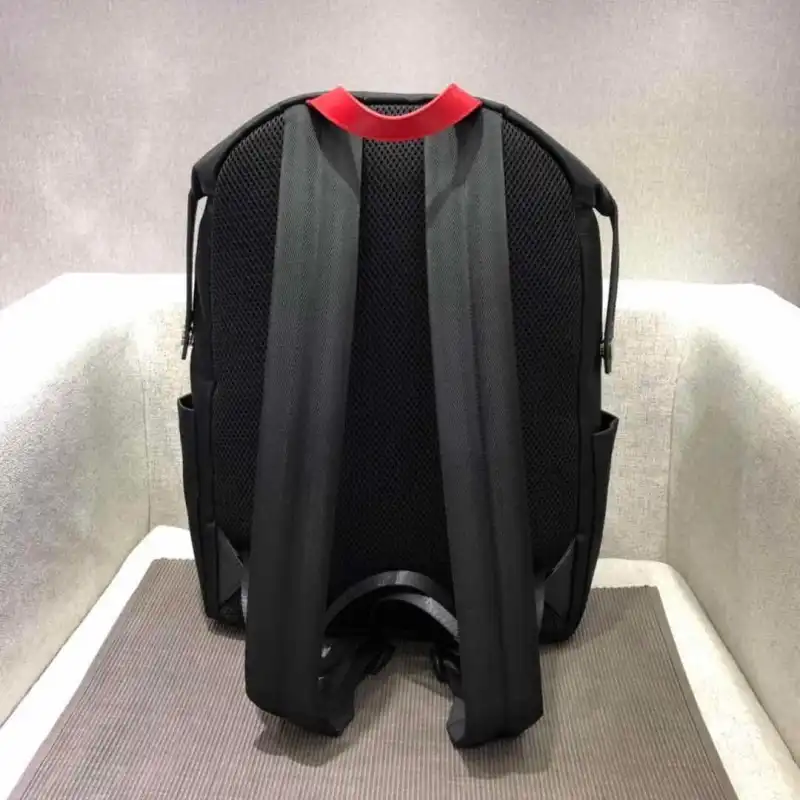 F**di bags 1917m0052