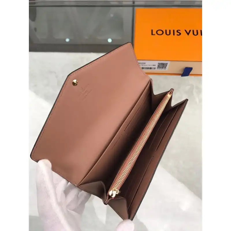 G*u*i bags 19b57b0016