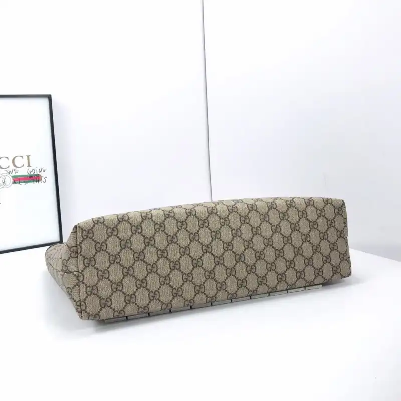 G*u*i bags 19b57g0020