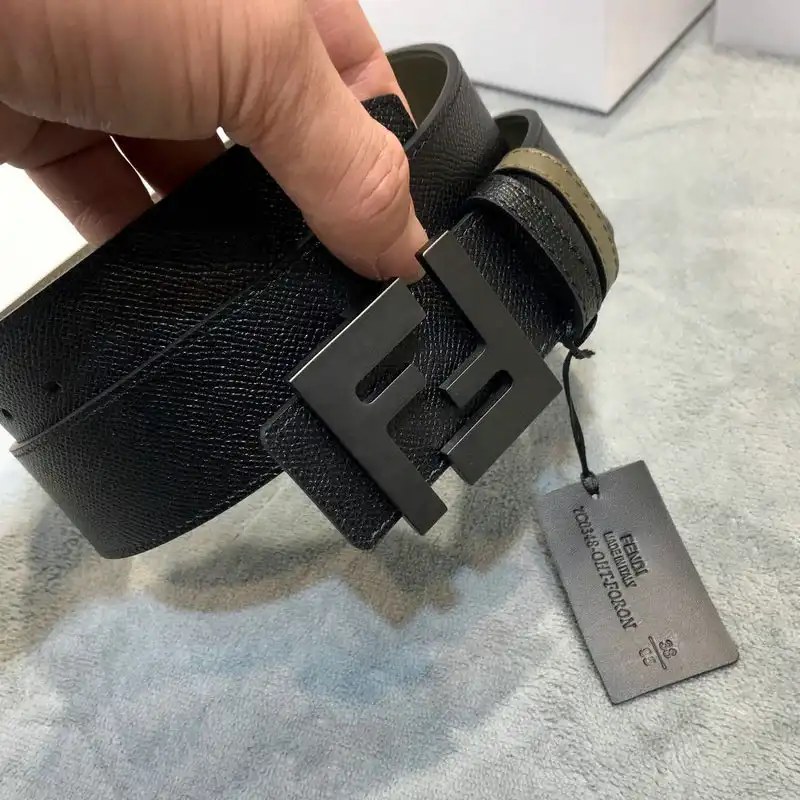 F**di s belt 2009xf0067