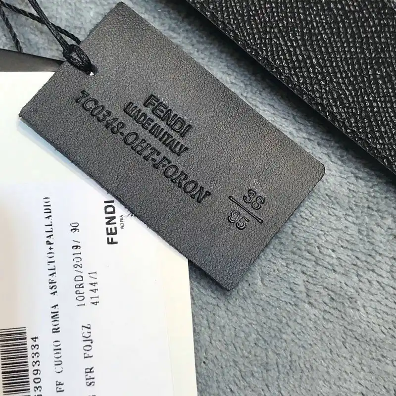 F**di s belt 2009xf0068