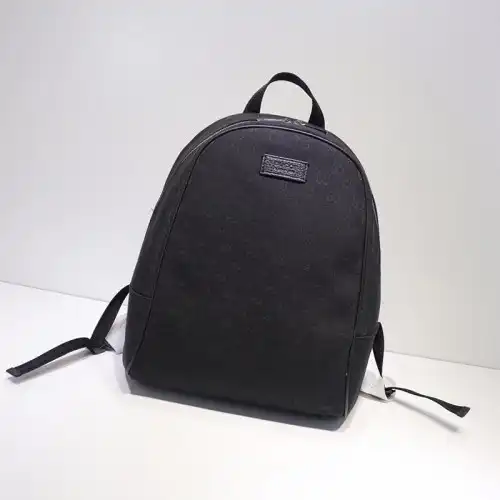 G*u*i backpack 19gm0022