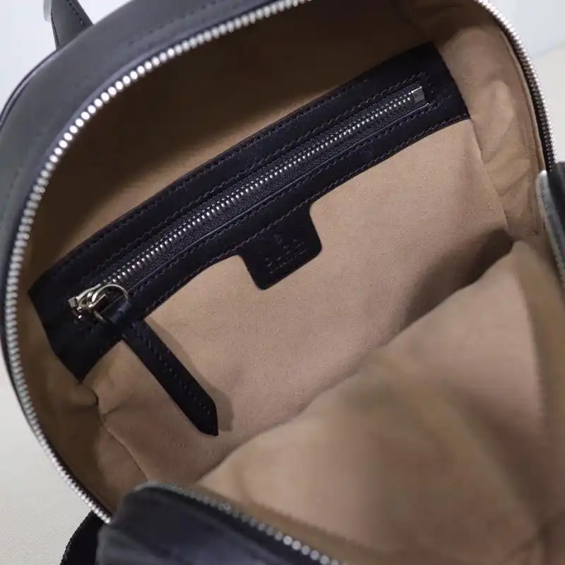 G*u*i backpack 19gm0030