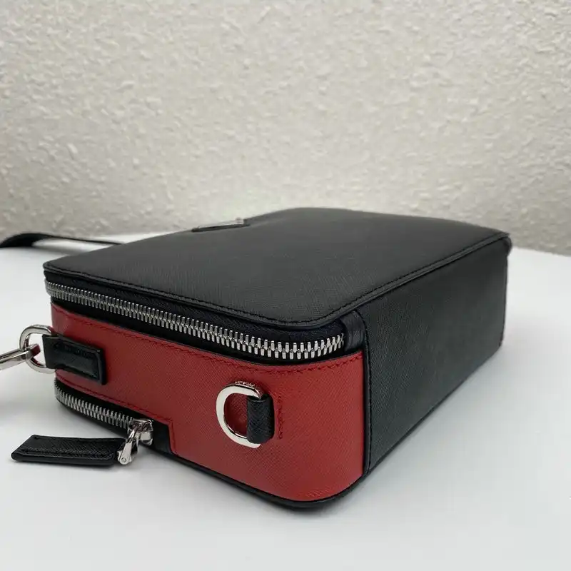 Pra*a bags 206b570122