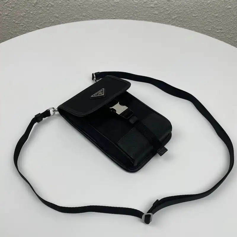 Pra*a bags 206b570130