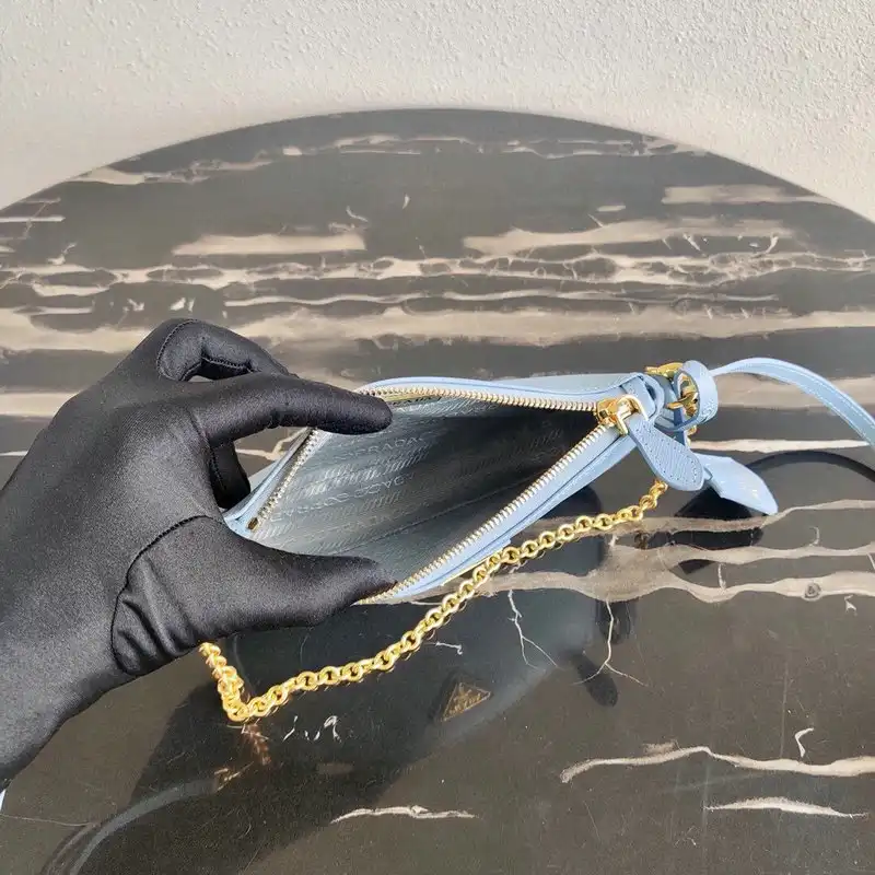 Pra*a bags 206fy0037