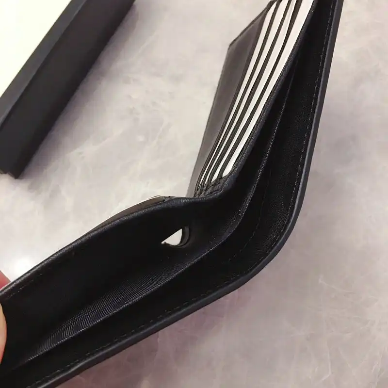 G*u*i bags 208b570049