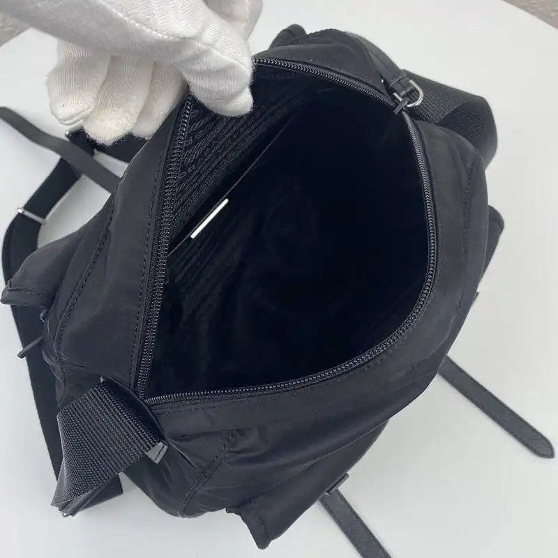 Pra*a bags 208b570120