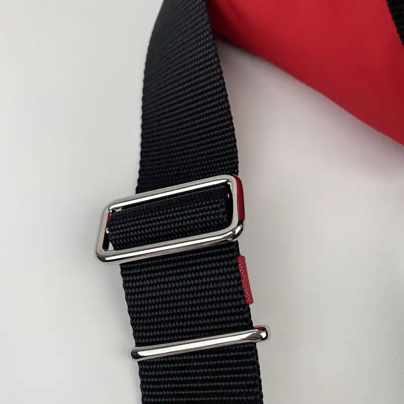 Pra*a bags 208b570121