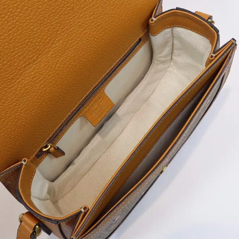 G*u*i bags 20dj570043