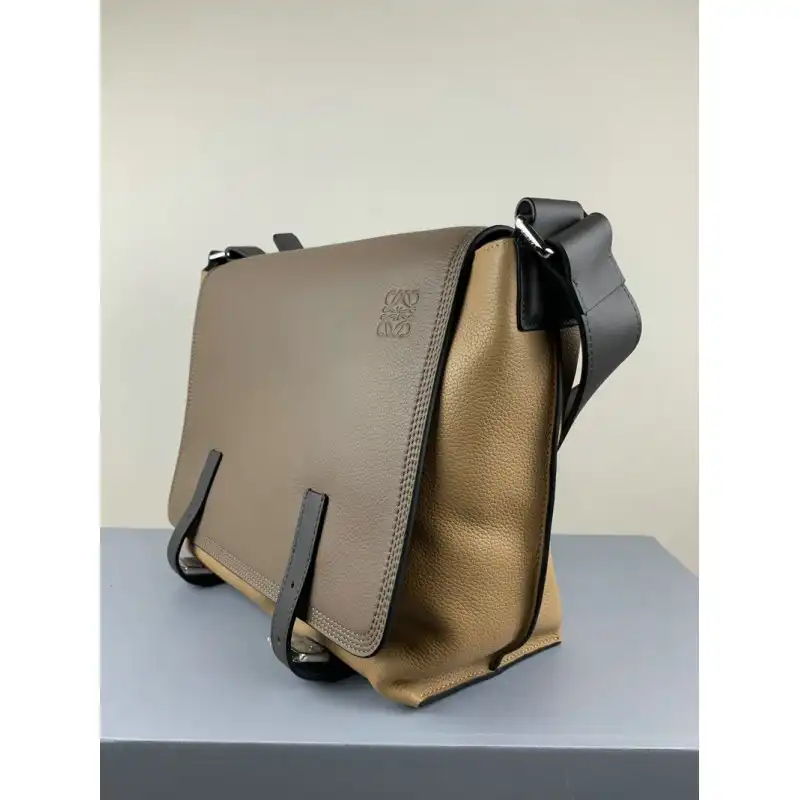 L0ew* bags 20dj570182