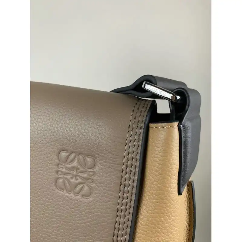 L0ew* bags 20dj570182