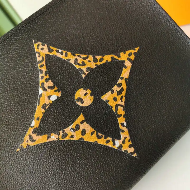 L0ew* bags 20dj570190