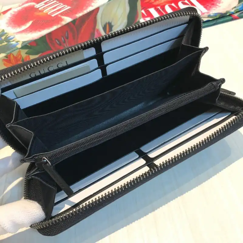 G*u*i bags 20guc0074