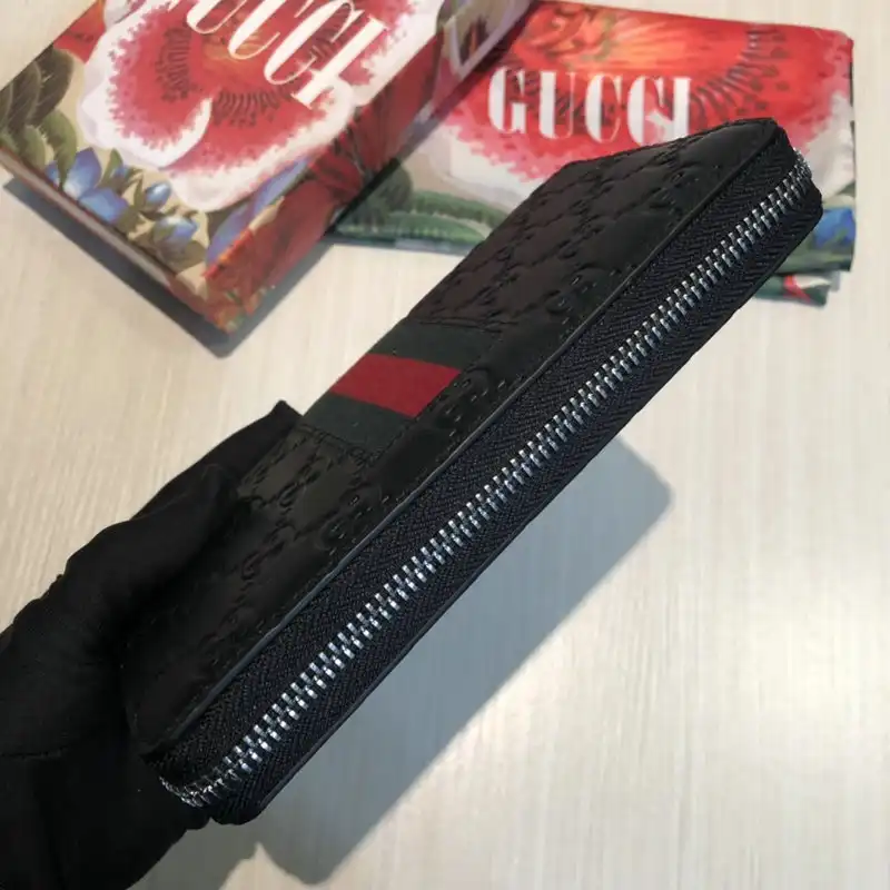 G*u*i bags 20guc0135