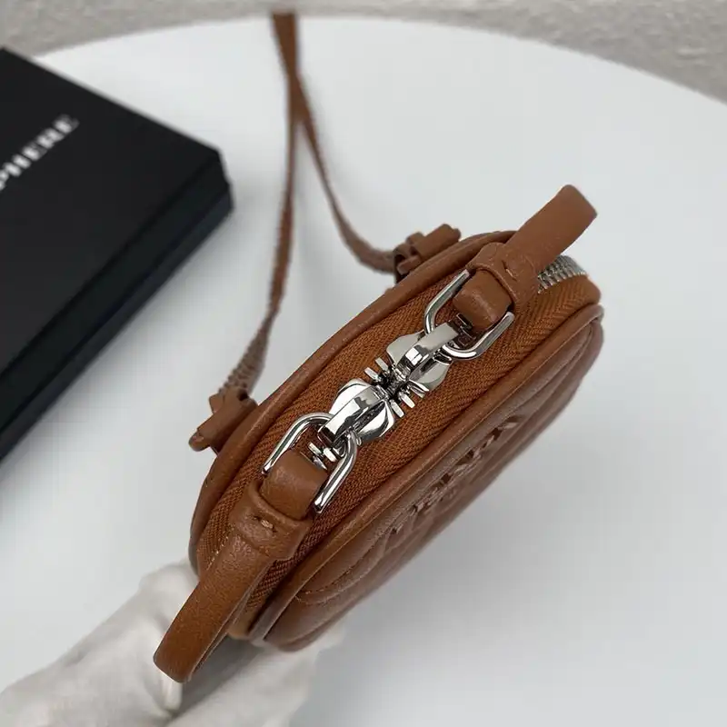 Pra*a bags 204b570052