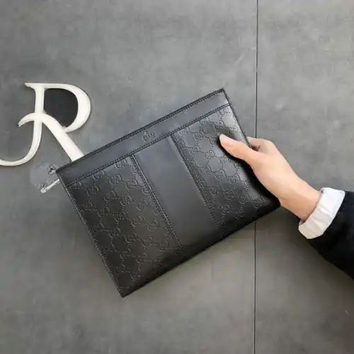 G*u*i bags 2104dj0111