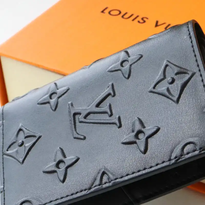 LV Bags 2106DJ0081
