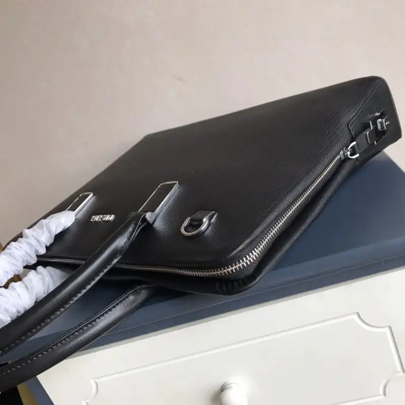 Pra*a bags 2107ya0029