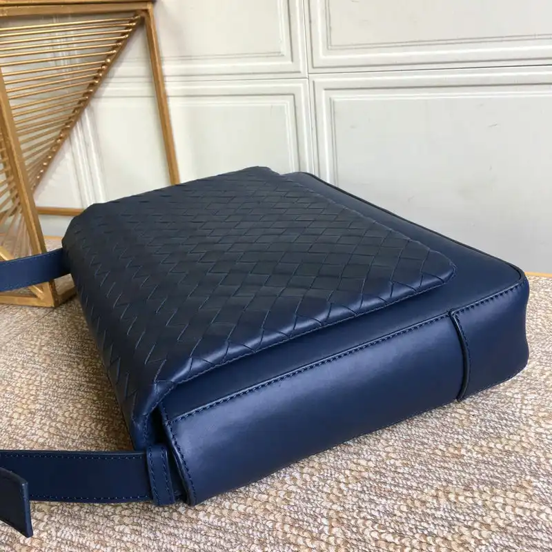 b0tt*ga Ven*ta bag 2108sf0208