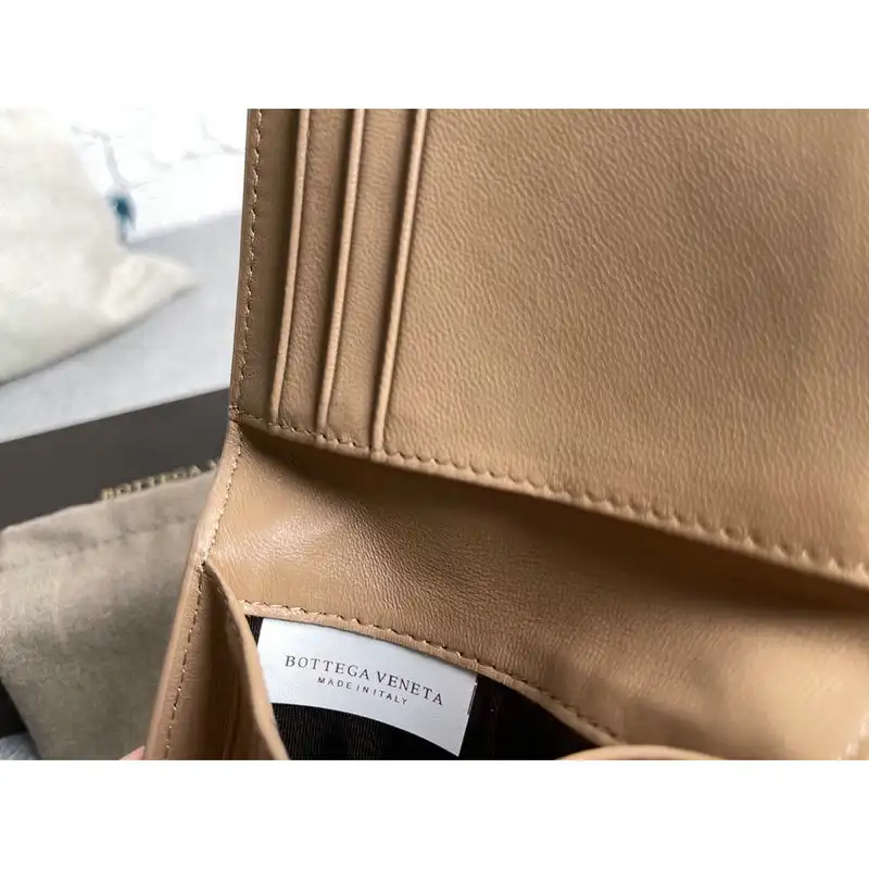 b0tt*ga Ven*ta bag 2108sf0336