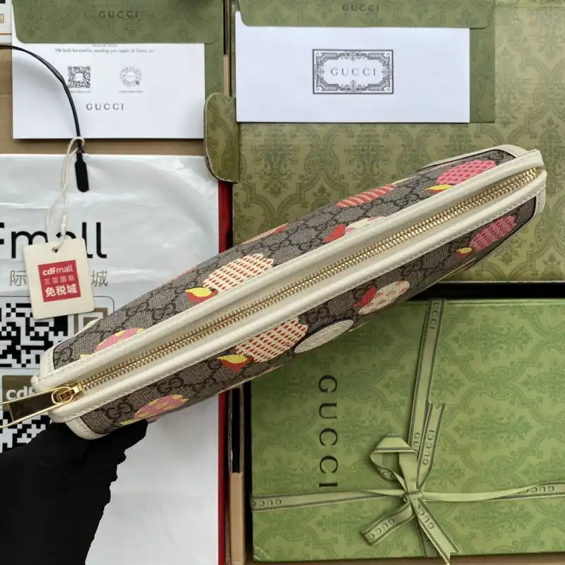 G*u*i s bags 2108ya0078