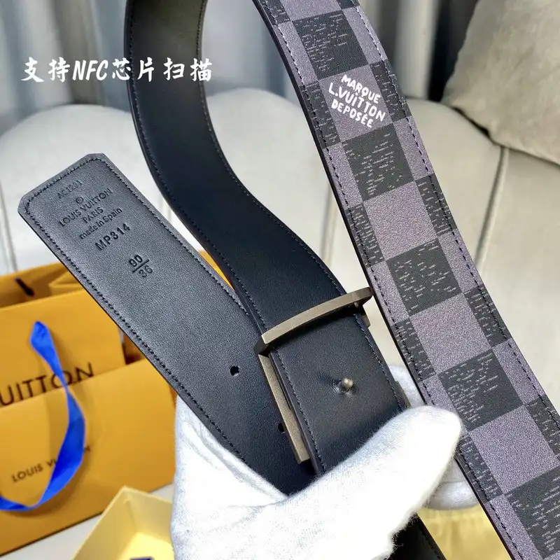 LV Belts 2109XA0034