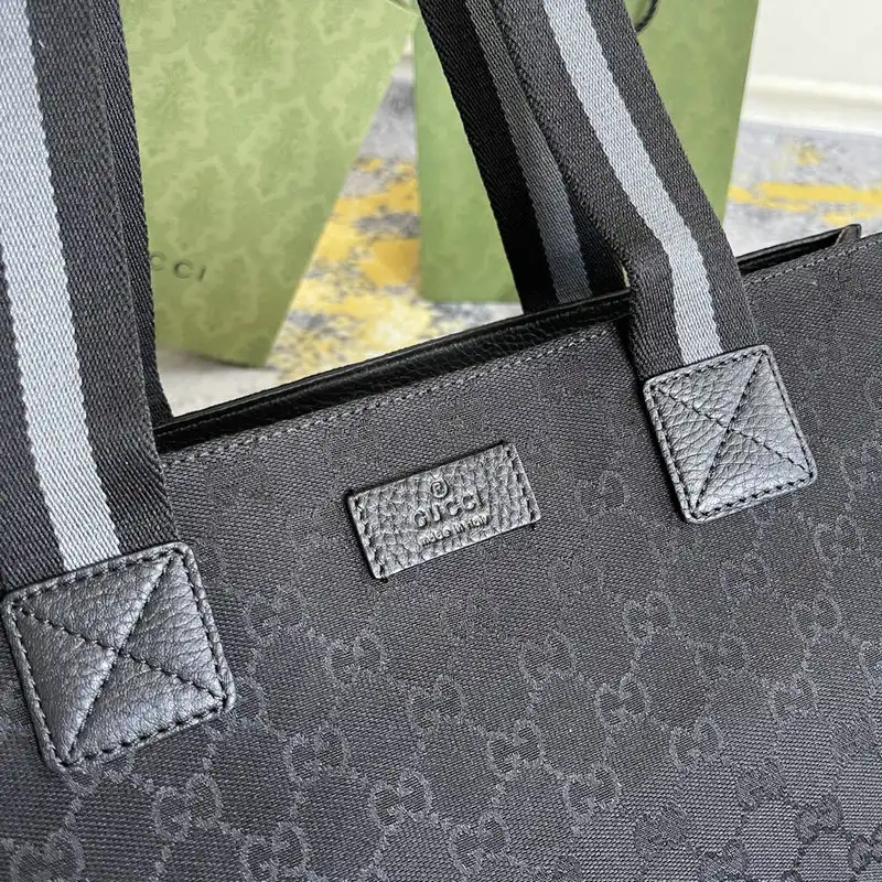 G*u*i bag 2110dj0031