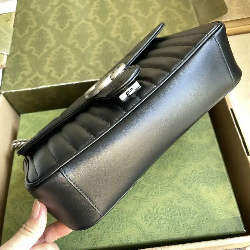 G*u*i bags 2110ya0004