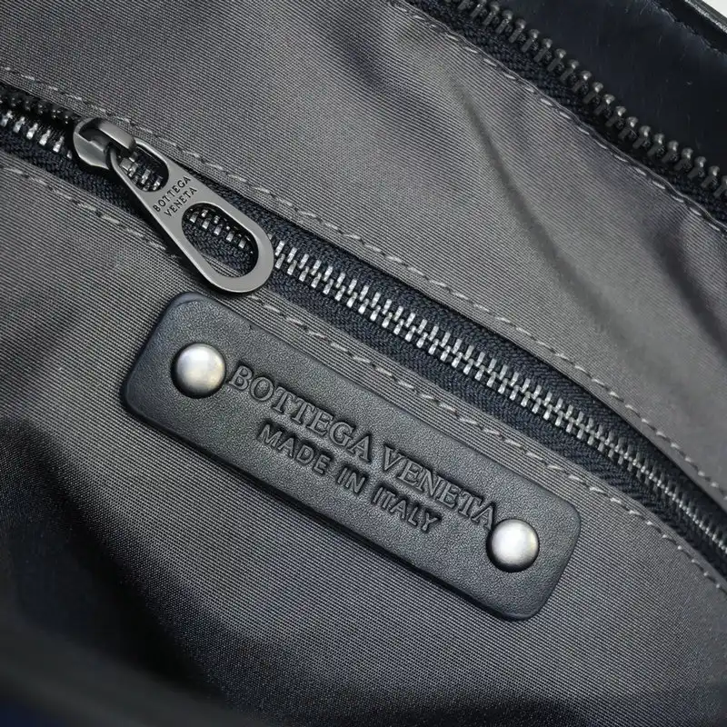 b0tt*ga Ven*ta s bags 2110yz0001