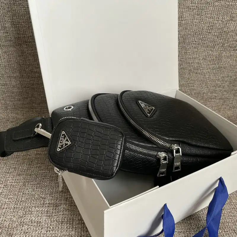 Pra*a s bags 2110yz0036