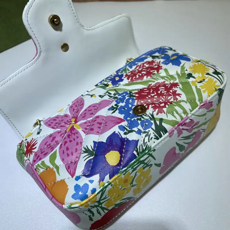 G*u*i bags 2111ya0008