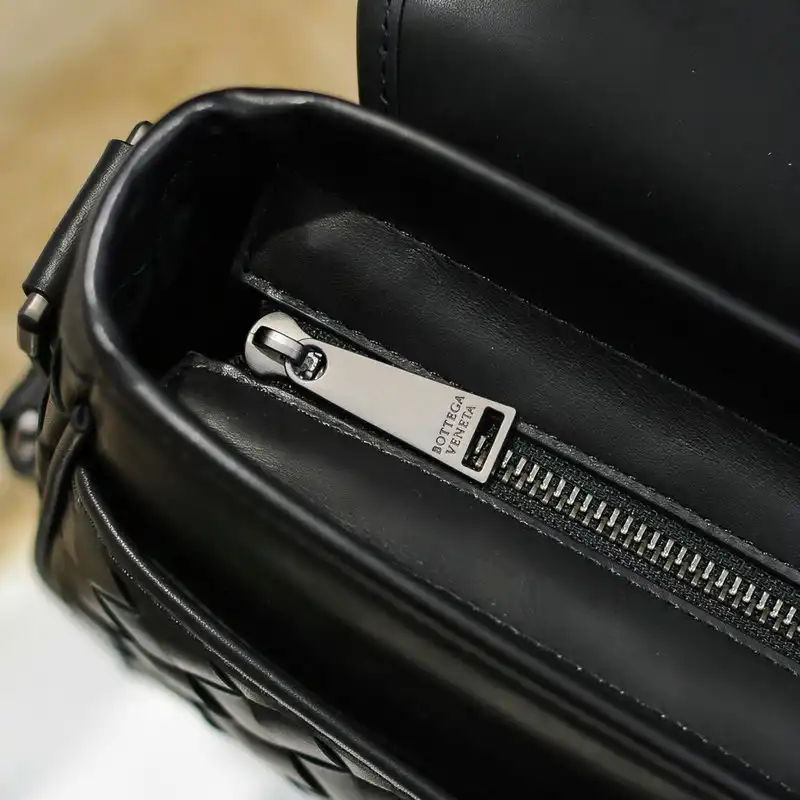 b0tt*ga Ven*ta bags 2111yz0017