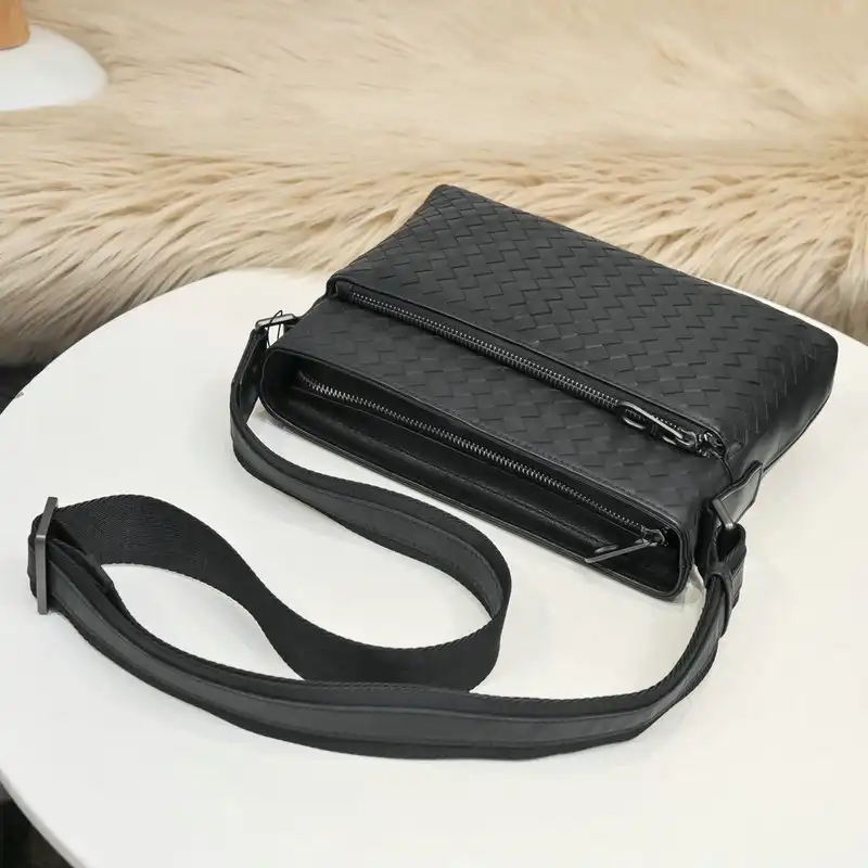 b0tt*ga Ven*ta bags 2111yz0024