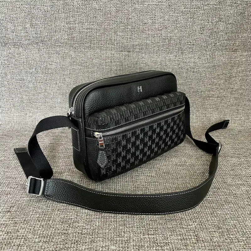 H**me5 bags 2111yz0095