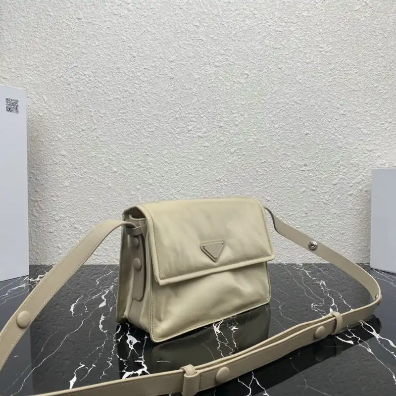 Pra*a bags 2112dj0095