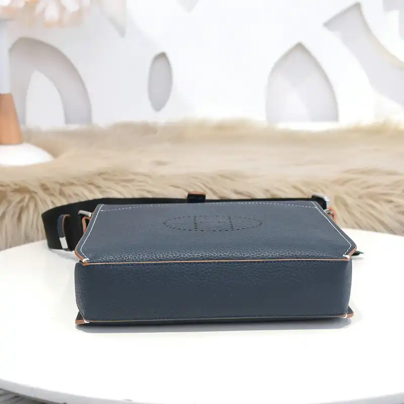 H**me5 bag 2112yz0037