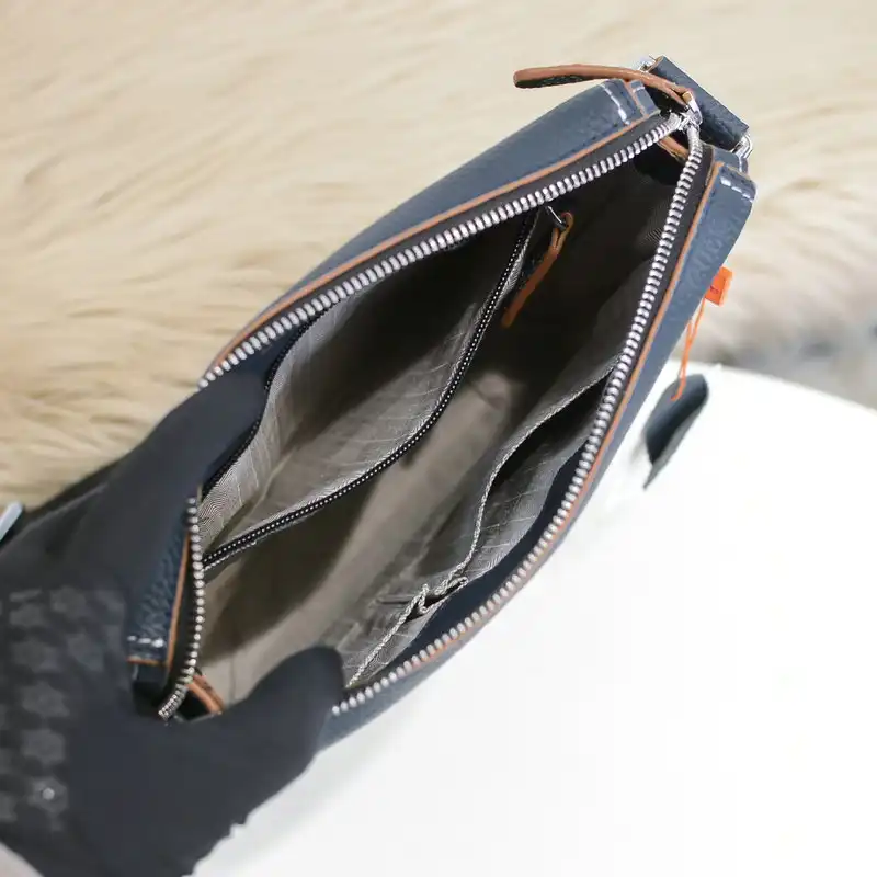 H**me5 bag 2112yz0037