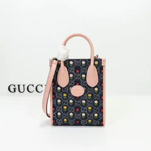G*u*i bag 2206dj0056