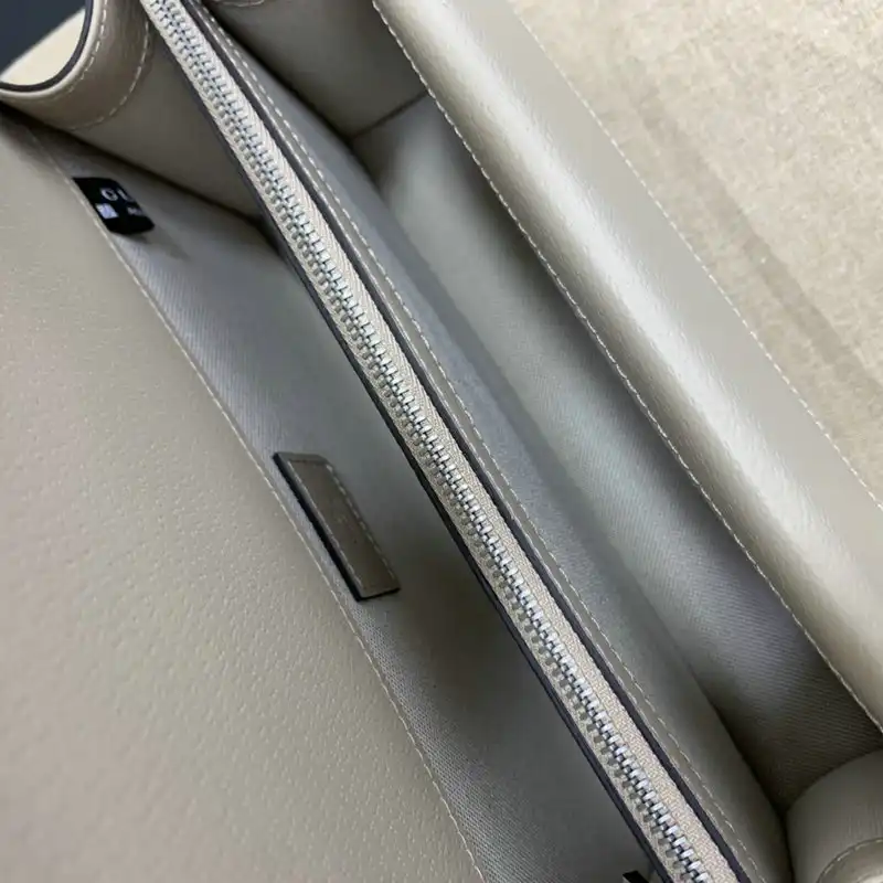 G*u*i bag 2206ya0018