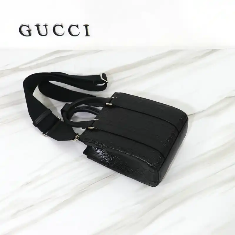 G*u*i bag 2209dj0008